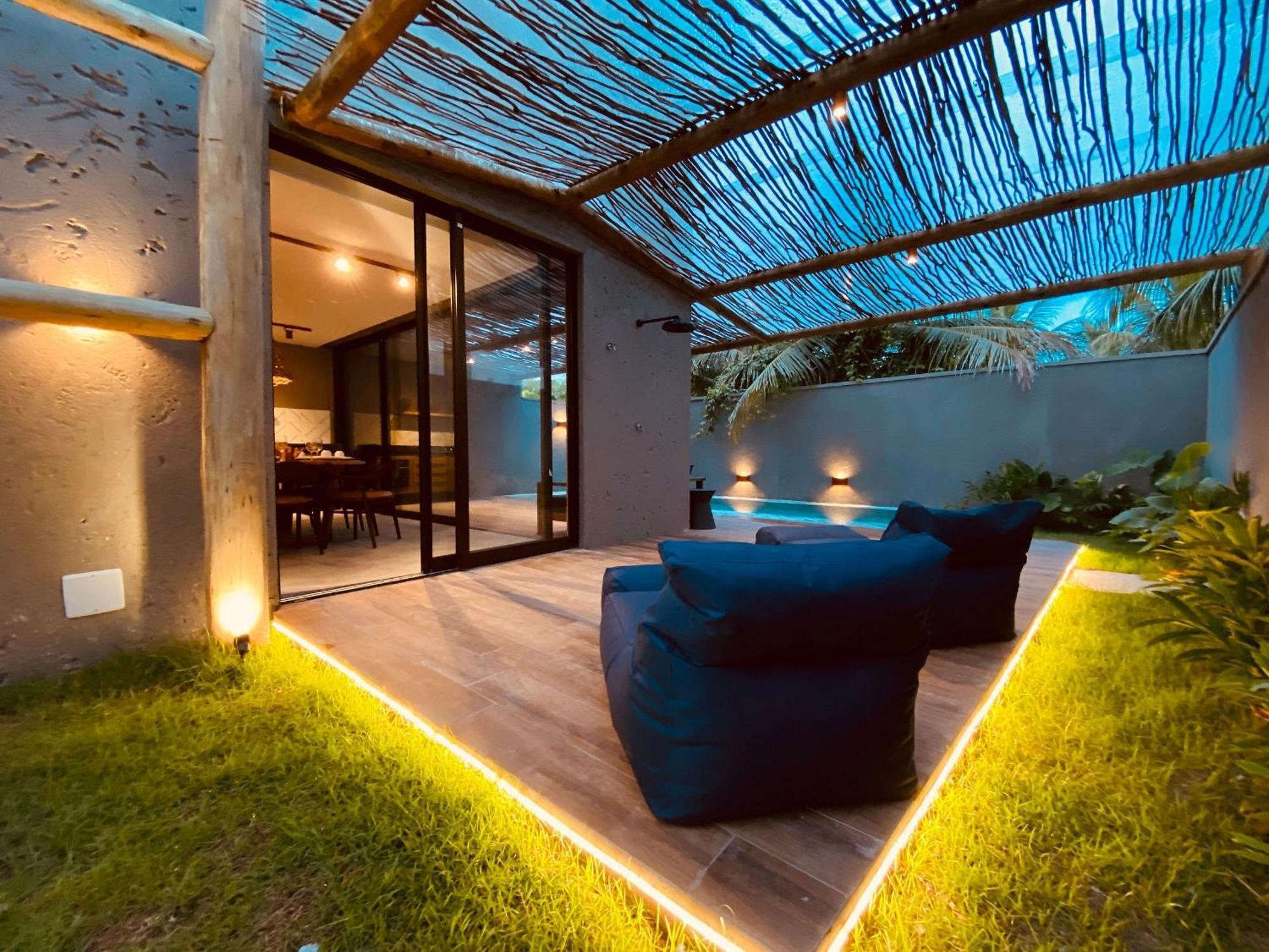 Qavi - Pysa Villas De Luxo Por Quarto A Vista เซามิเกลโดสมีลาเกรส ภายนอก รูปภาพ