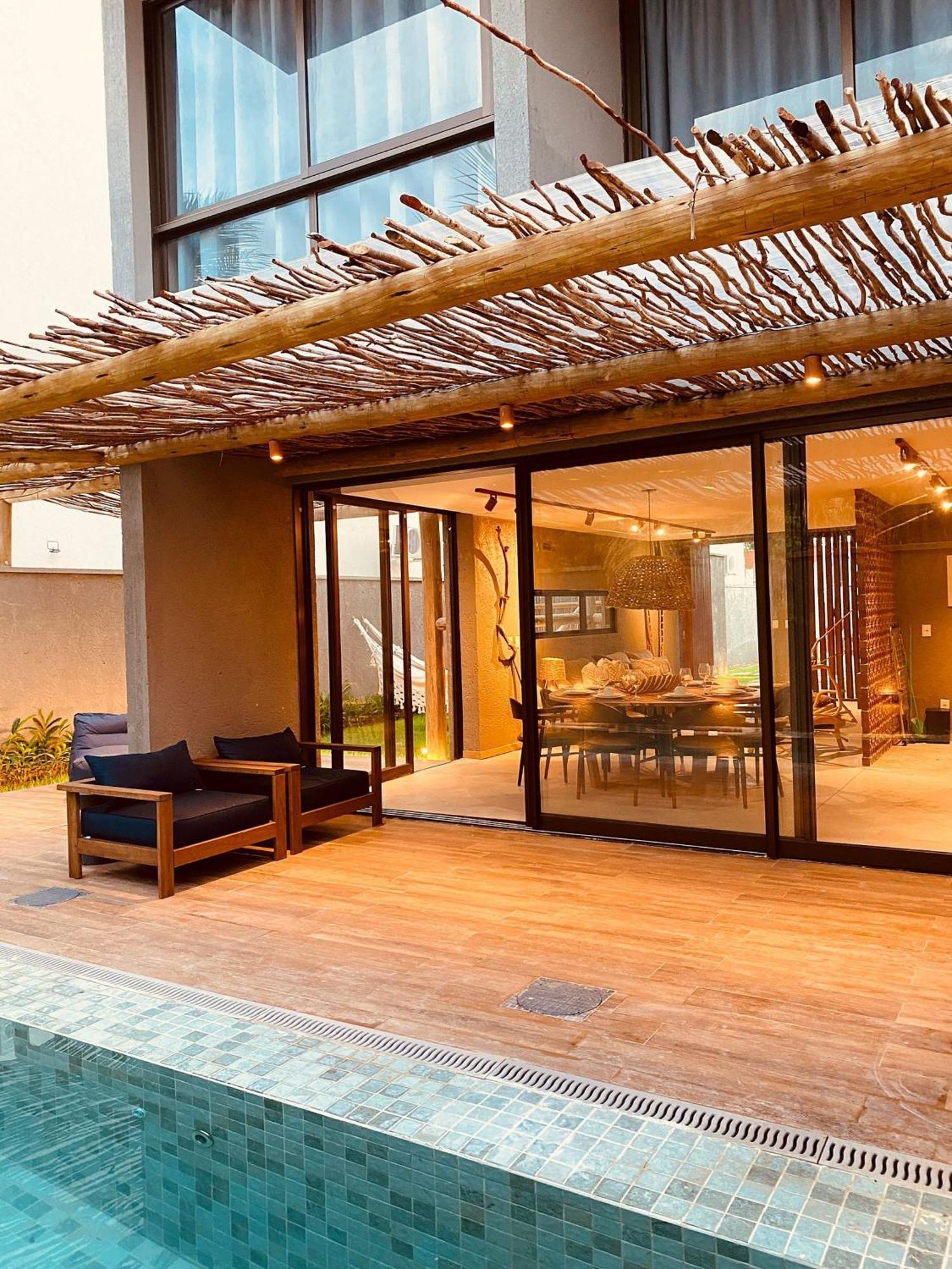Qavi - Pysa Villas De Luxo Por Quarto A Vista เซามิเกลโดสมีลาเกรส ภายนอก รูปภาพ