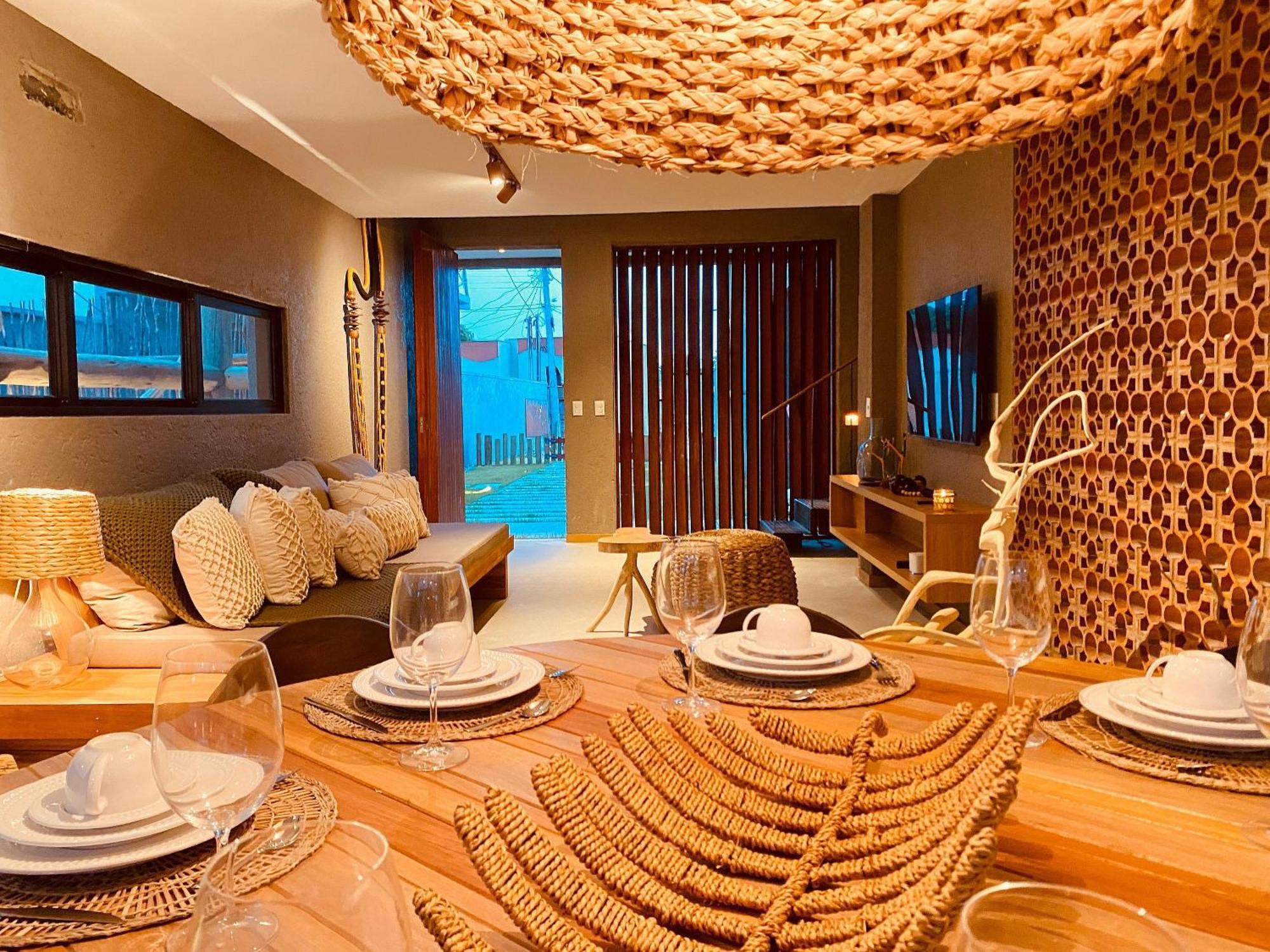 Qavi - Pysa Villas De Luxo Por Quarto A Vista เซามิเกลโดสมีลาเกรส ภายนอก รูปภาพ